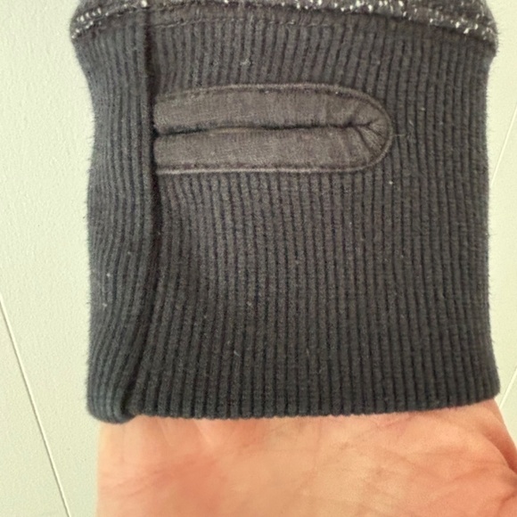 Roots black pepper full zip Mont Tremblant hoodie size M - Picture 7 of 16